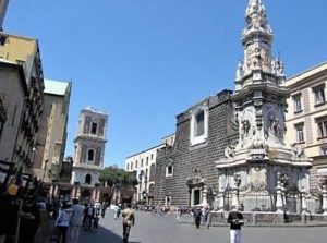 napoli piazza del gesu